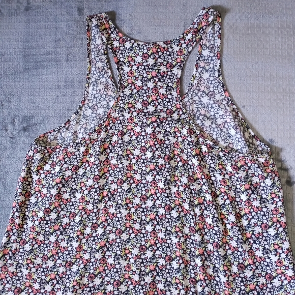 Divided Women's Floral tank top size 6 - Picture 9 of 15